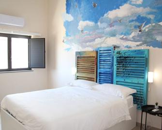 Urban Pop Bnb - Catania - Schlafzimmer