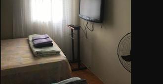 Triple suite - comfort and location - 聖保羅 - 臥室
