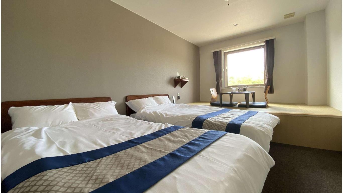 Hotel Paradise Hills