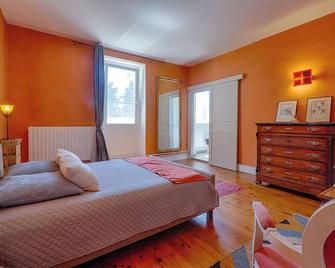Yas - Montboucher-sur-Jabron - Schlafzimmer
