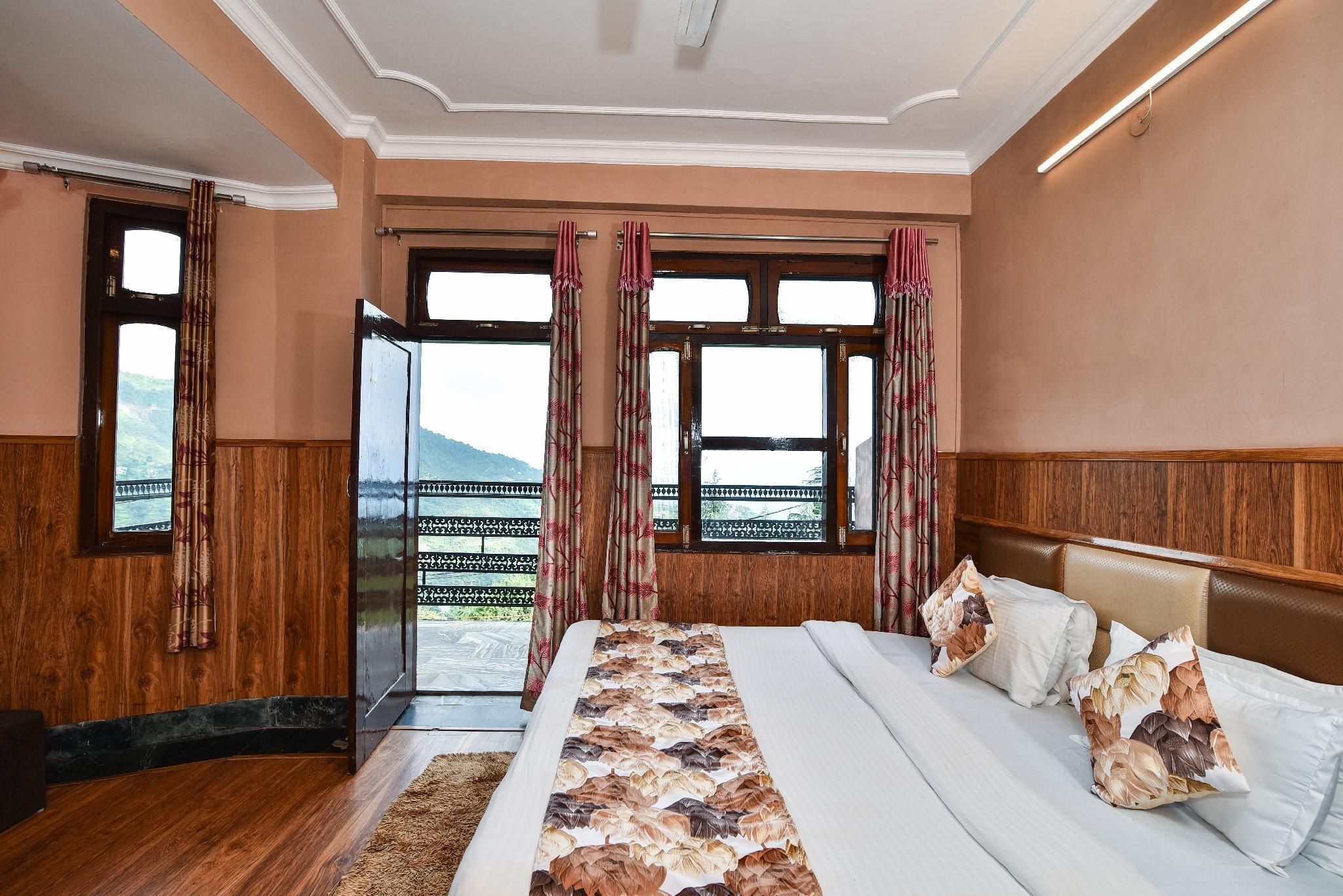 هوتل فاروني مكليودغانج - دهارامشالا - غرفة نوم