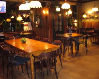 Hotel-Eetcafé d'Olde Heerd - Balkbrug - Restaurante