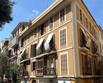 Dog Admiral - Urban Guest House - Palma - Edificio