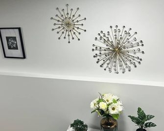 Cozy Bedroom Apartment in Moncton North - Moncton - Room amenity