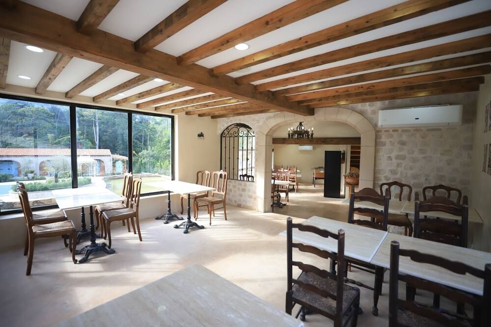 Moon River Village - Ban Mo Takhian - מסעדה