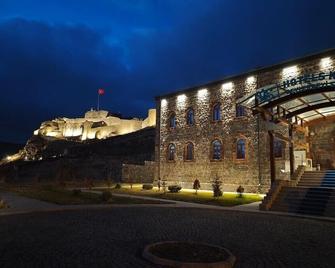 Ve Hotels Beylerbeyi Sarayı - Kars - Building