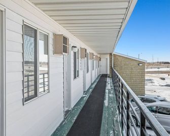 Cozy Inn - Willmar - Balkon