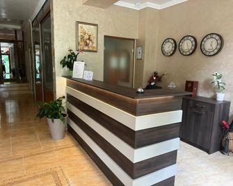 Oleander House And Tennis Club - Sunny Beach - Front desk