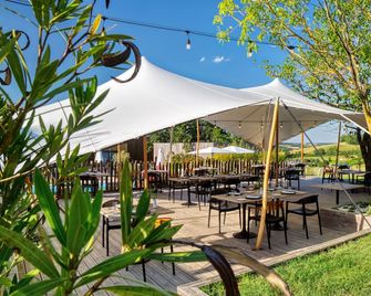 Le Domaine de Baulieu, Singuliers Hotels - Auch - Patio