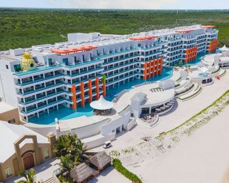 Nickelodeon Riviera Maya - Puerto Morelos - Building