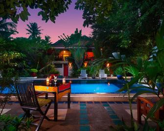 The Cockatoo Nature Resort & Spa - Ciudad de Siem Riep - Piscina