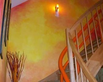 Beautiful holiday flat in Alt-Marzahn - Berlin - Aufgang