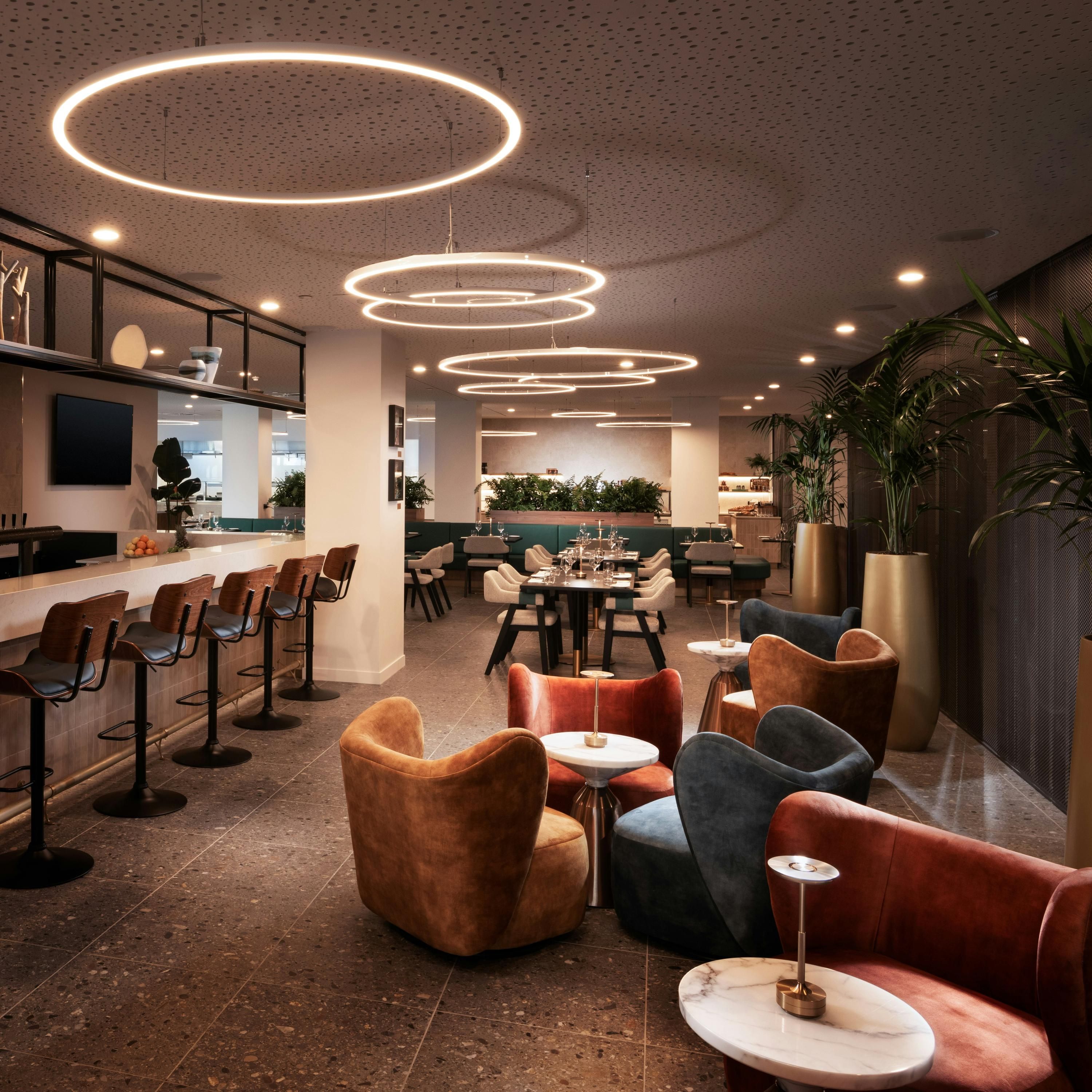 DoubleTree by Hilton Hobart - Hobart - Yatak Odası