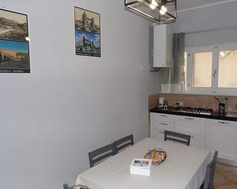 La vecchia vite casa vacanze - Trevi - Cucina
