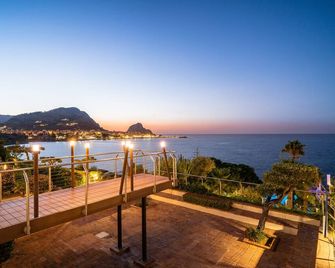 Domina Zagarella Sicily - Santa Flavia - Балкон