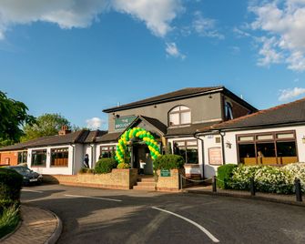 The Broughton Hotel by Greene King Inns - מילטון קיינס - בניין