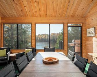Le Plein Sud - Your ideal getaway by Lake Lise - Chertsey - Dining room