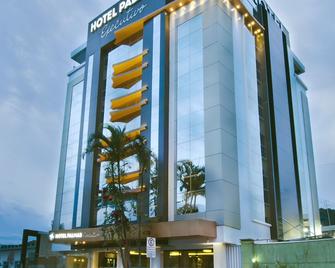 Hotel Palmas Executivo - Balneario Camboriu - Bina