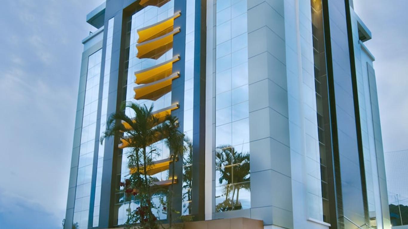 Hotel Palmas Executivo