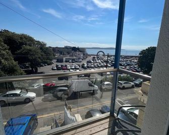 Harmony Apartments - Weston-super-Mare - Balcony