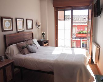 Hotel Rural la Concordia - Monzon de Campos - Bedroom
