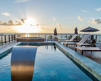Atlântico Praia Hotel - João Pessoa - Svømmebasseng