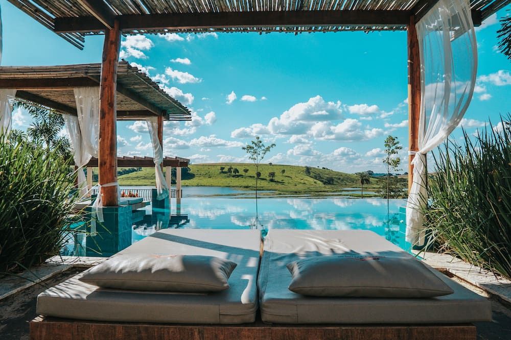 هوتل تشالي كابيتوليو - كابيتوليو - حوض السباحة