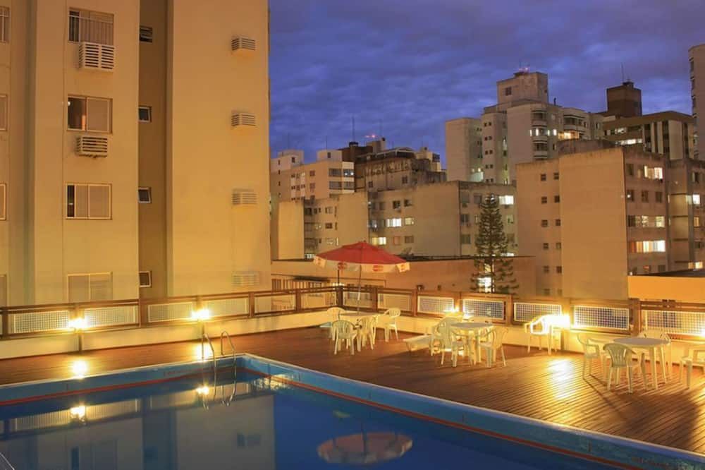 Castelmar Hotel - פלוריאנופוליס - בריכה