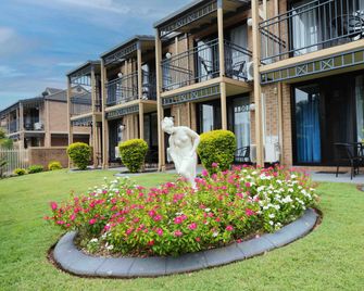 Town Beach Motor Inn - Port Macquarie - Building