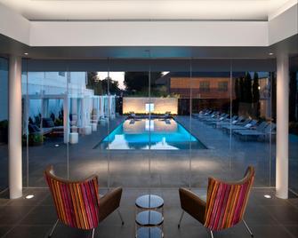 The Lumen - Dallas - Pool