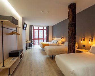 Casual Fuentes - Bilbau - Quarto