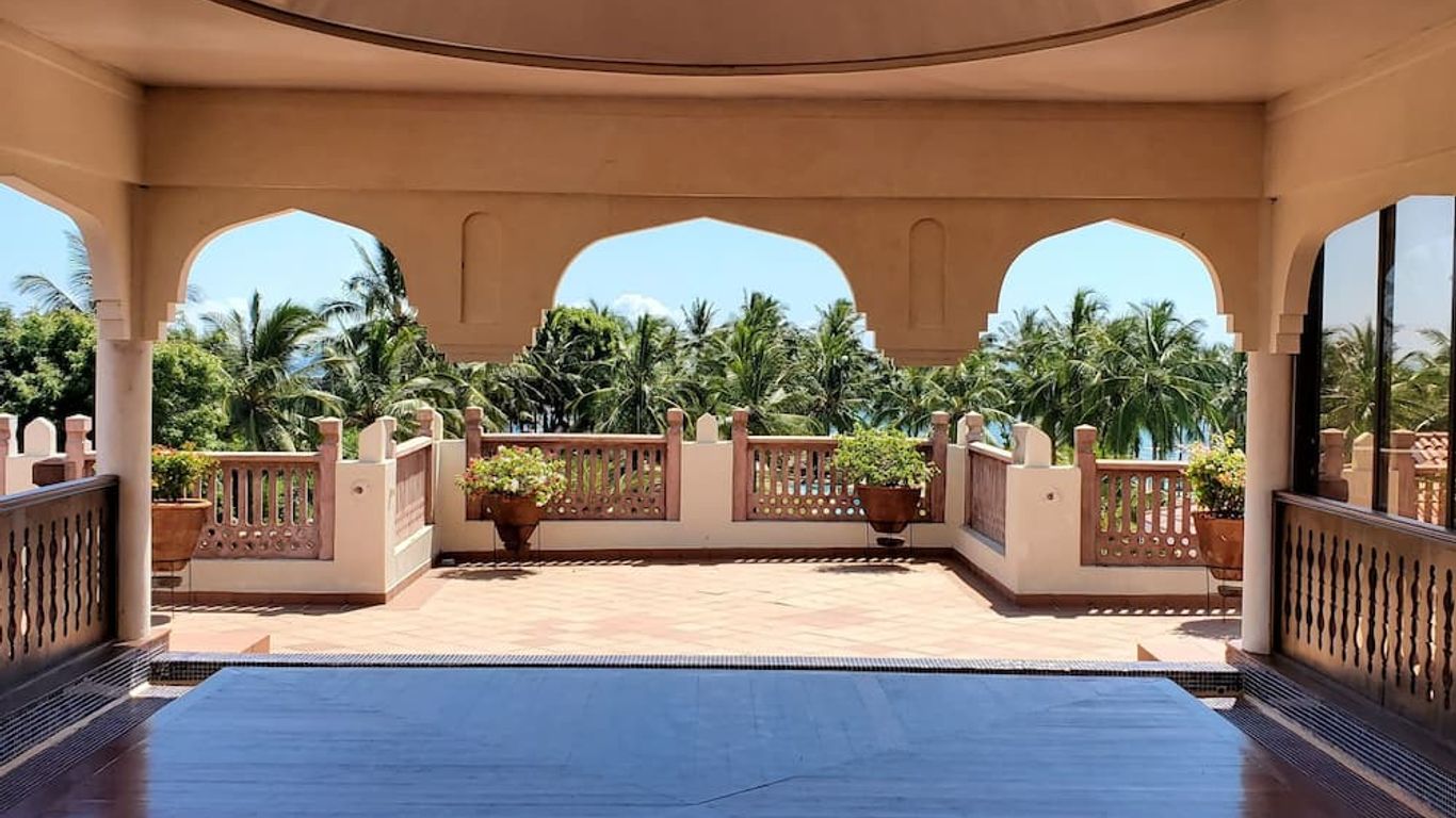 Silver Palm Spa & Resort