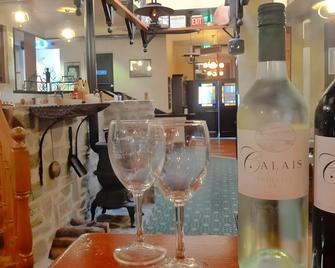 Shenanigans At The Imperial Hotel - Maitland - Bar