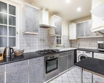 GuestReady - Apt Lumineux près de la Gare de l'Est - Paris - Kitchen