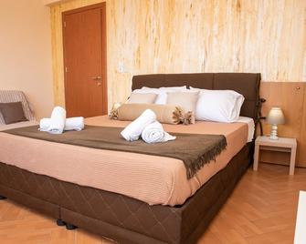 Argo Suites - Giosonas - Schlafzimmer