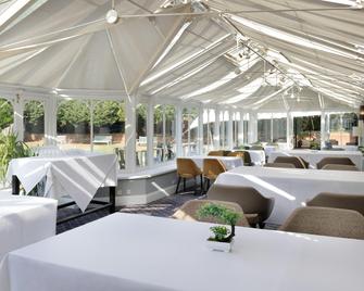 DoubleTree by Hilton St. Anne's Manor - Wokingham - Ресторан
