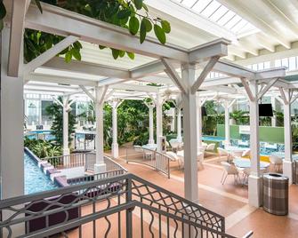 Oasis Hotel & Conv. Center, an Ascend Collection Hotel - Springfield - Reception