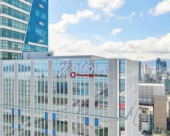 Travelodge Suites Busan Centum - Busan - Gebäude