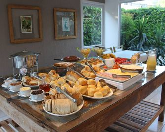 Caravaggio Praia Hotel - Florianópolis - Buffet