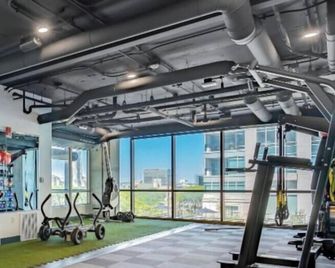 Spacious Luxury Condo with Unrivaled Amenities - インディアナポリス - ジム