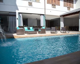 Ref House Barra Da Tijuca - Rio de Janeiro - Pool