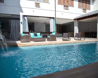Ref House Barra Da Tijuca - Rio de Janeiro - Pool