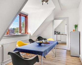 Pet Friendly Apartment In Otterup With Wifi - Otterup - Comedor