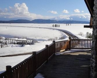 Eagle Ridge Ranch - Island Park - Balkon