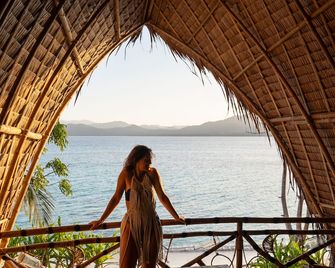 Isla - The Island Experience - El Nido - Balcón