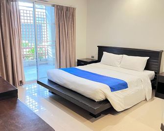 Lub Sbuy Hostel - עיירת פוקט - חדר שינה