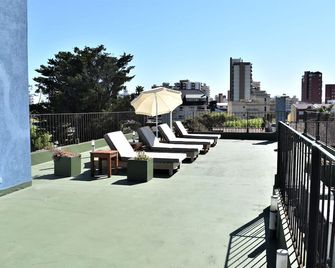 O2 Hotel Villa Gesell - Villa Gesell - Balcony