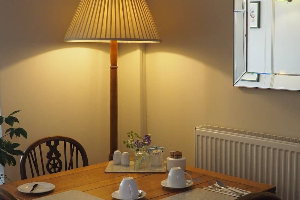 South View Guest House - Lynton - Essbereich