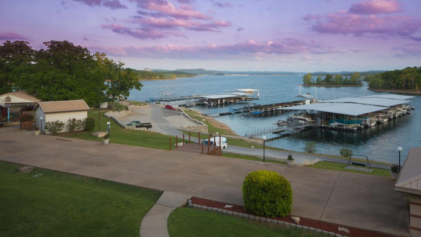 Branson Yacht Club