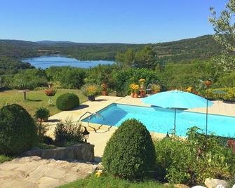 Verdon Views Pool & Terrace - Montagnac-Montpezat - Piscina